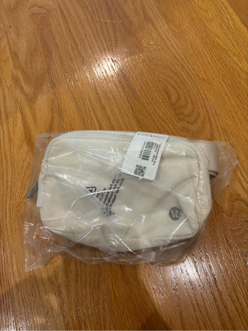 Lululemon Ivory Belt Bag